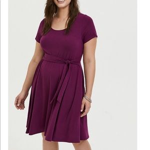 New torrid dress with know on side